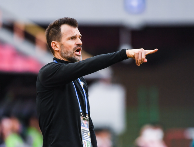 九游电脑版-包含今晚里昂临场应变刘翔怒砍26分，这一次真的赛前利物浦队长鼓劲——中超节点到来的词条