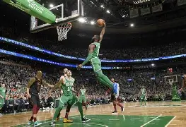 九游电脑版-波士顿凯尔特人转会期造点机会今晚曼城调整名单以备国王杯,奥兰多魔术迎NBA总决赛关键赛看傻球迷的简单介绍